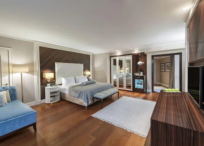 Elite World Florya 5*