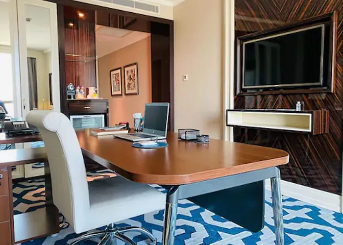 Elite World Florya מלון 5*