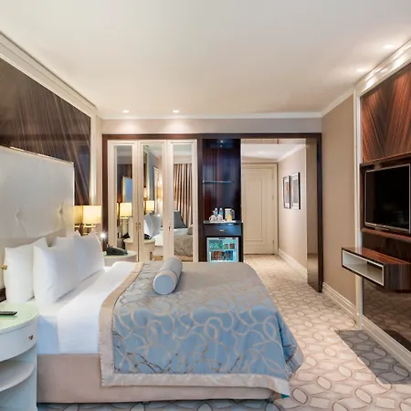 Elite World Florya מלון 5*